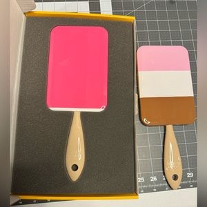 🌟Jeffree Star🌟 Pinksicle and Neapolitan Hand mirrors (2pc)